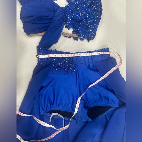 Custom Patrick J Design Blue Embellished Costume - Picture 6 of 9